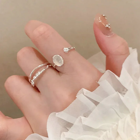 Vintage Irregular Moonlight Stone Circle Open Ring for Women Sliver Color Adjustable Couple Rings Jewelry Gift