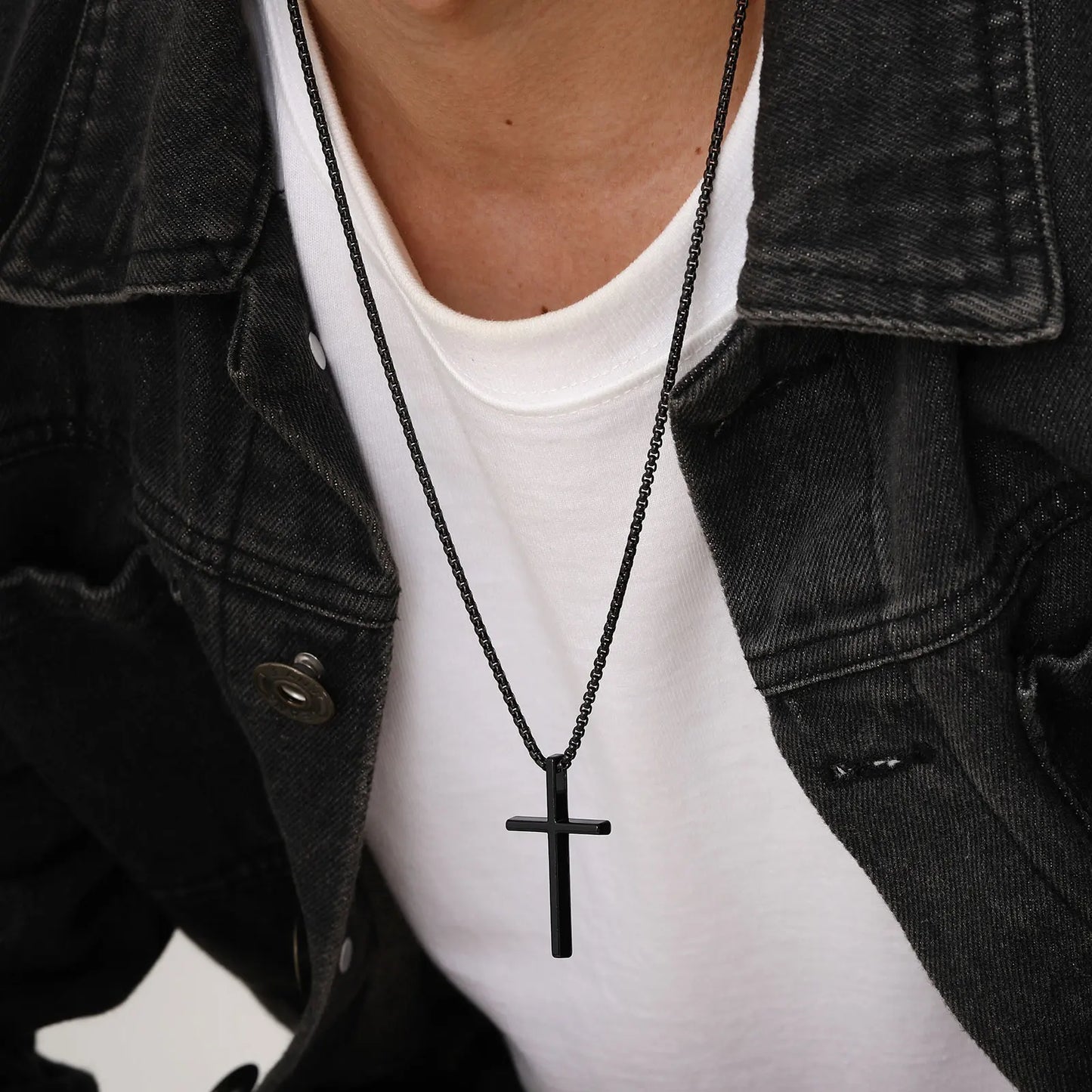 Cross Necklace for Men and Women – Silver Colour Plain Cross Pendant with Stainless Steel Box Chain