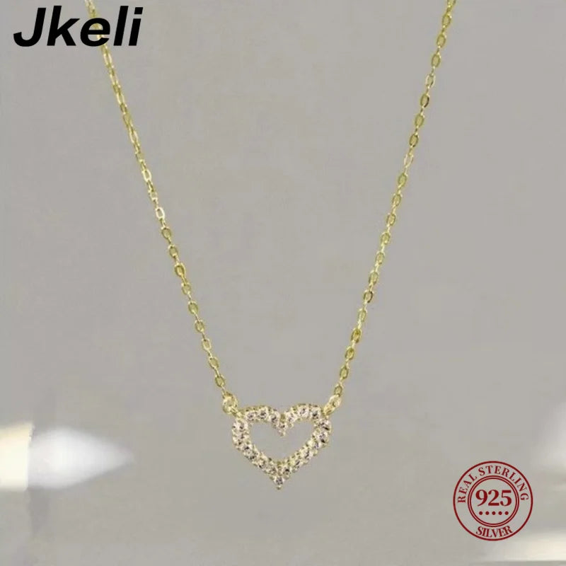 Korean Fashion Necklace for Women Heart Shaped Zircon Necklace Pendant Temperament Clavicle Chain Birthday Party Jewelry Gift