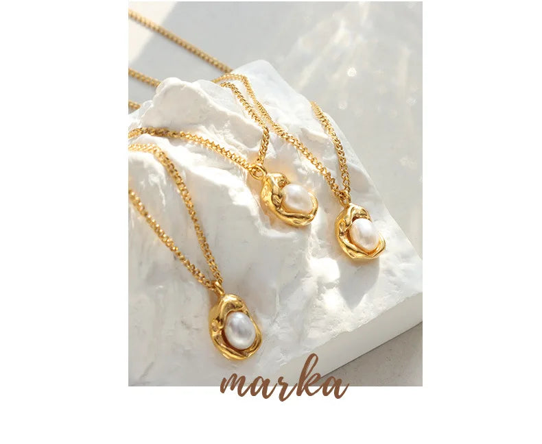 Fashion Inlaid Pearls Pendant Necklace for Women Luxury Design Stainless Steel Cuban Chain Wedding Woman Necklaces Jewelry